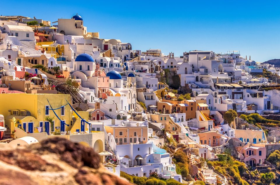 L’île la plus prisée des Cyclades : visiter l'emblématique Santorin